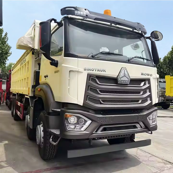 SINO TRUCK 12 Wheeler 30 Cubic Meters HOWO 40tons 8x4 6x4 Used Tipper Dump Truck