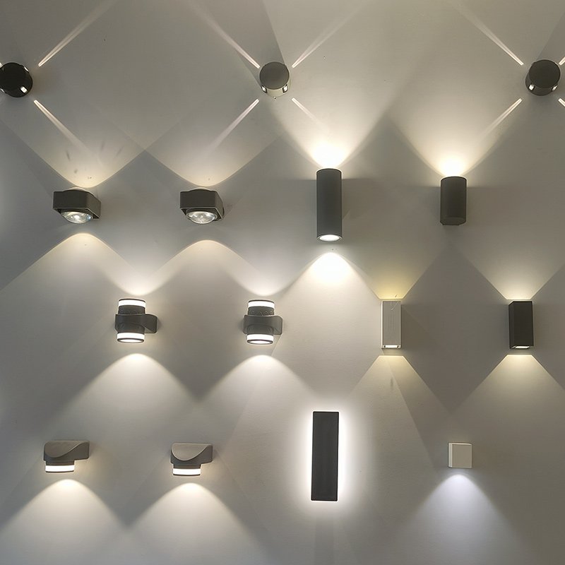 High Quality Outdoor up Down Lighting Wall Mounted Outdoor Led Wall Light Aluminum Body Decorative Outdoor Wall Lamps for Home