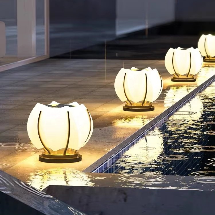 Lotus Shaped Pillar Lamp Solar Villa Garden Landscape Lawn Courtyard and Street Pillar Lamp Post Light Pillar Table Lamp