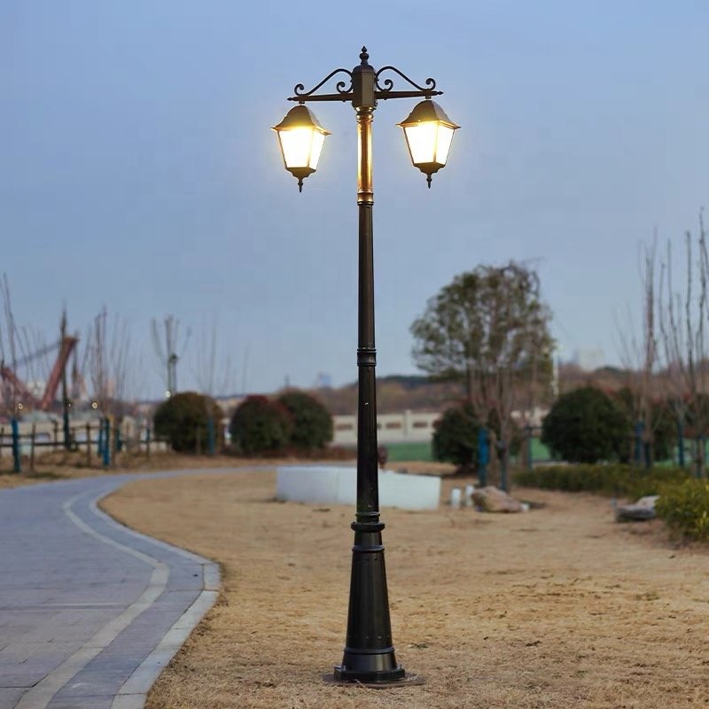 2 European Style Landscape Outdoor Solar Garden Lamp Posts, LED Decorative Courtyard Lawn Street Lights