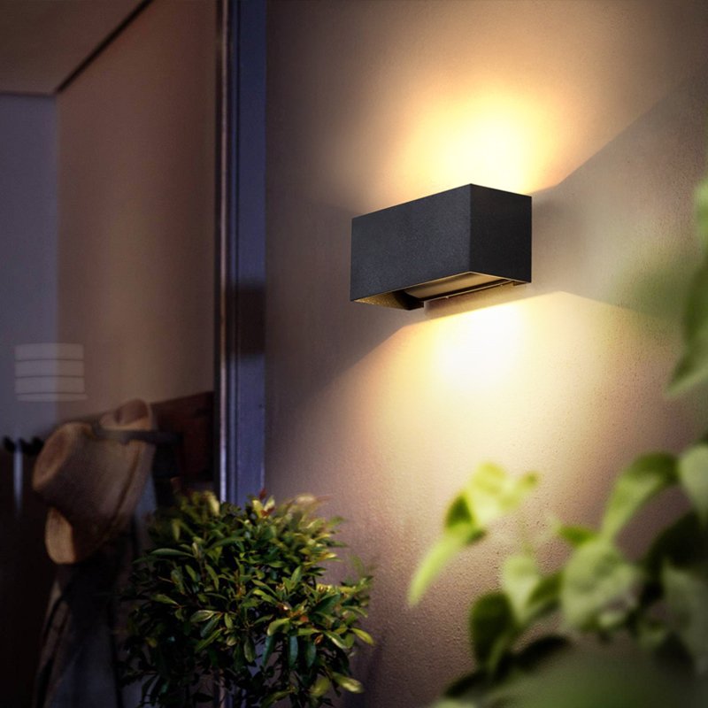 LED Solar Light Waterproof Solar Half Round Light Sensor Wall Light 6 LEDs Outdoor Garden Patio Fence LampAluminum, IP65