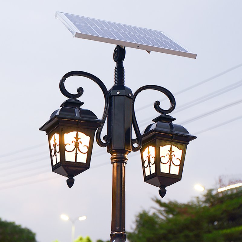 Outside European Street Lamp with Large Solar Panel Design Black Bronze Pole LED Garden Light Outdoor Retro Lawn Post Lights