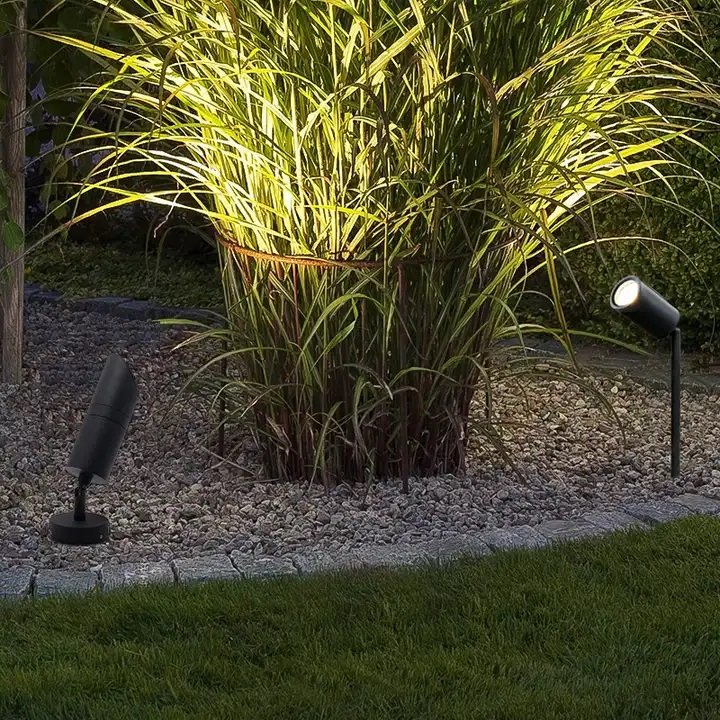 K&O High Quality Spot Light Outdoor Ip65 Waterproof 24v Dimmable Floodlight Landscaping Spike Light LED Garden Spotlight
