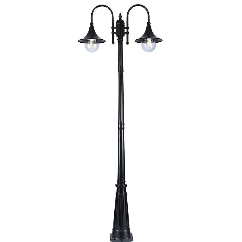 2019 New Product Fashion Outdoor IP65 Waterproof Solar 4W Led Courtyard Double Headed Garden Lamp