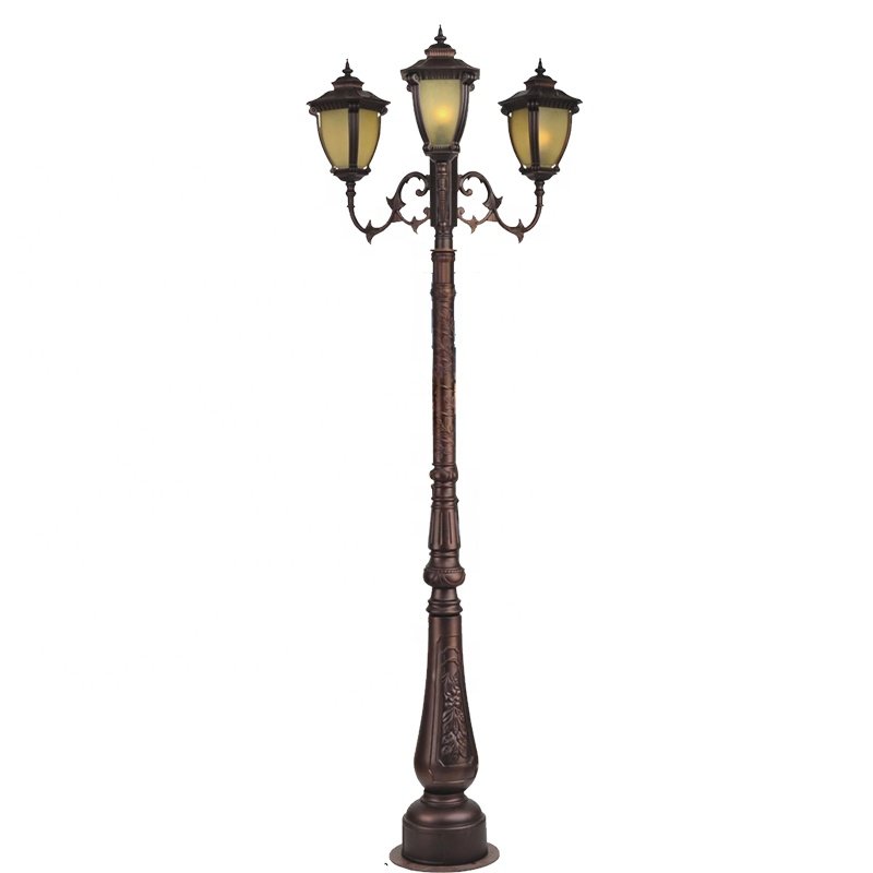 Outdoor Large Classic European Garden Lamp With 3 Heads of Luminous Landscape, Villa Decoration Lamp Post in Residential Areas