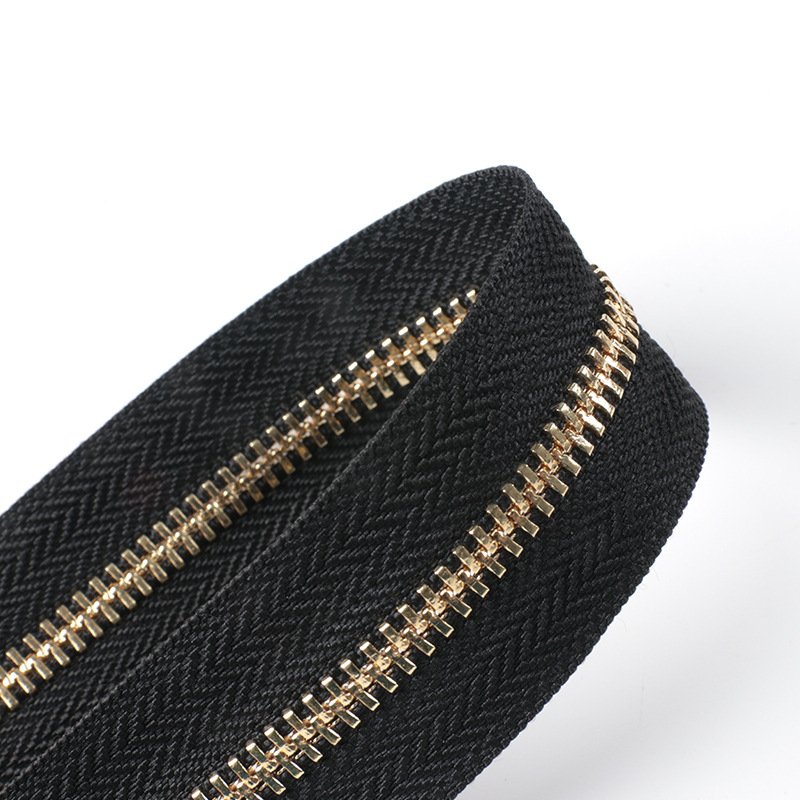 Jinhua Yiwu Metal Titanium Aluminum Alloy Zips Cremalleras Zipper Per Meter Zippers Tape by the Yard for Jacket Jeans