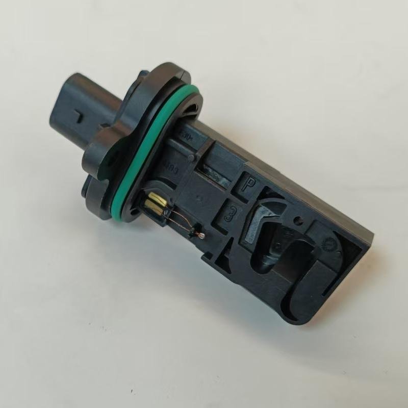 Wholesale Good Price 13301682 air Flow Meter Sensor Mass air Flow Sensor Air Flow Sensors for Chevrolet Cruze Auto Parts