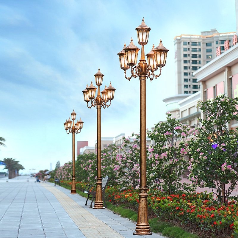 Hot Sale Outdoor European Style Antique Led Garden Lights Lawn Lamp Street Light Aluminum Post Classic Garden Lamp