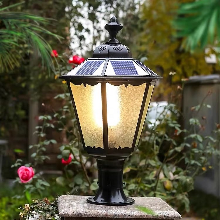 Outdoor Solar Pillar Lights, Modern and Simple Waterproof Villa Landscape Garden Lights, Fence Door Pillar Lights