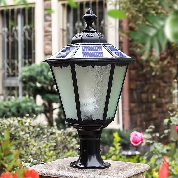 Outdoor Solar Pillar Lights, Modern and Simple Waterproof Villa Landscape Garden Lights, Fence Door Pillar Lights