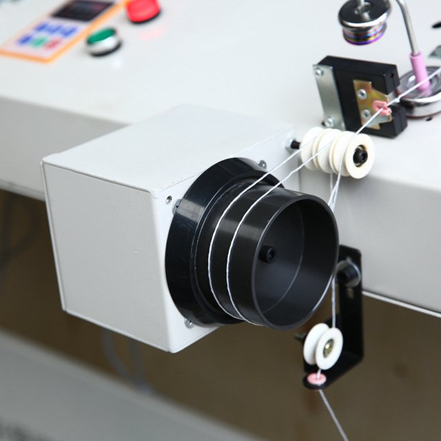 Double Spindles Automatic Yarn Twisting and Rewinding Machine