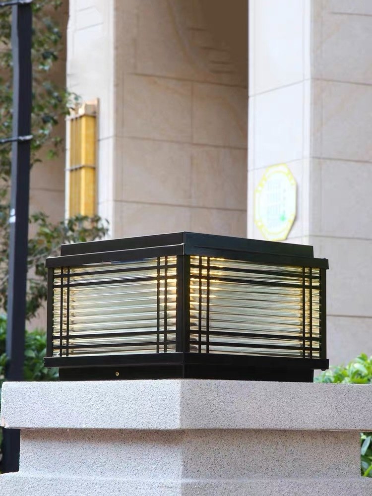 Outdoor Decoration Garden Lawn Channel Landscape Column Light Solar LED Outdoor Light Courtyard Light 3000K