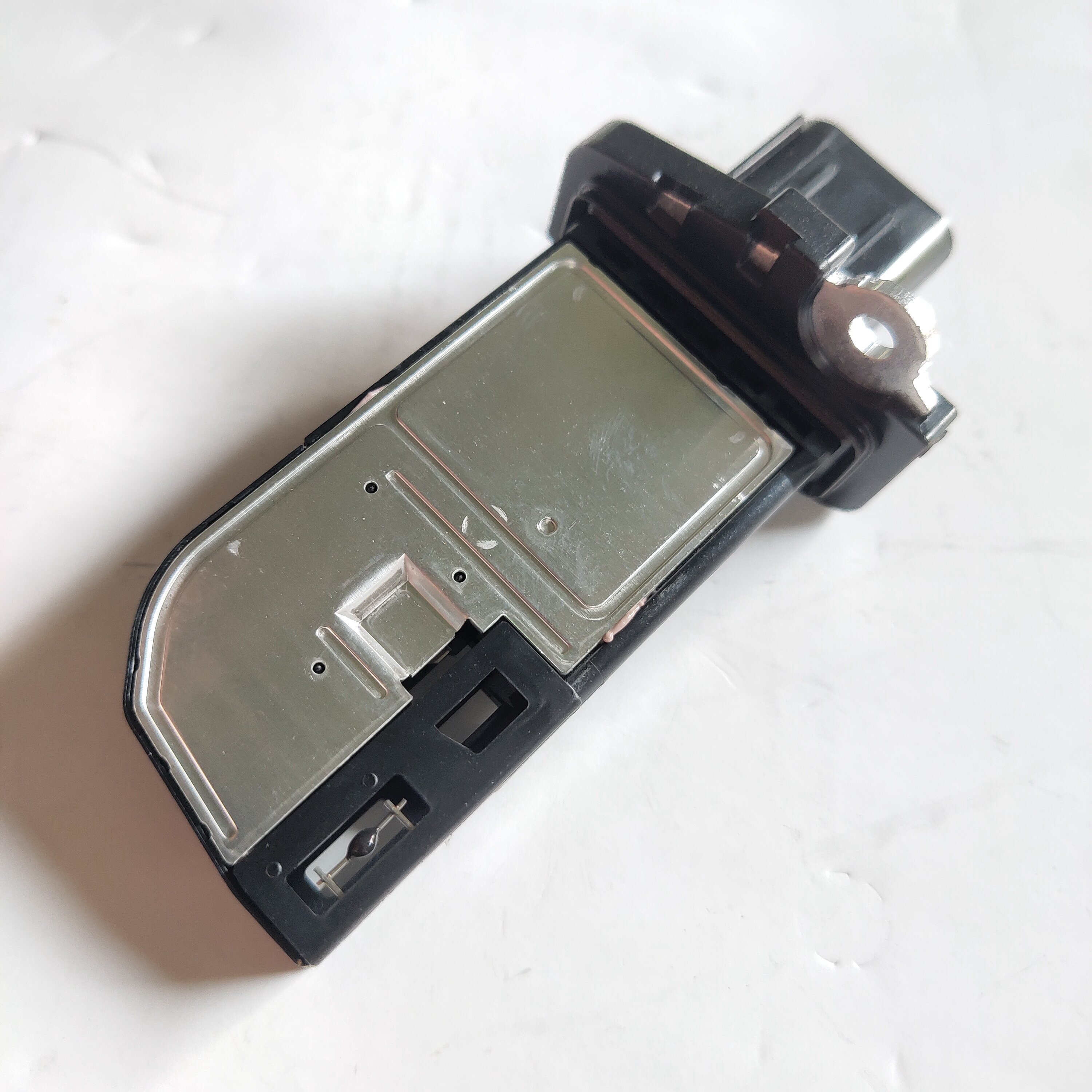 Genuine Mass Air Flow Meter Sensor for FO-RD Fie-sta/Eco-sport 1.0T Ranger 2.2/3.2 8V2112B579AA 1516668 8V2Z12B579A