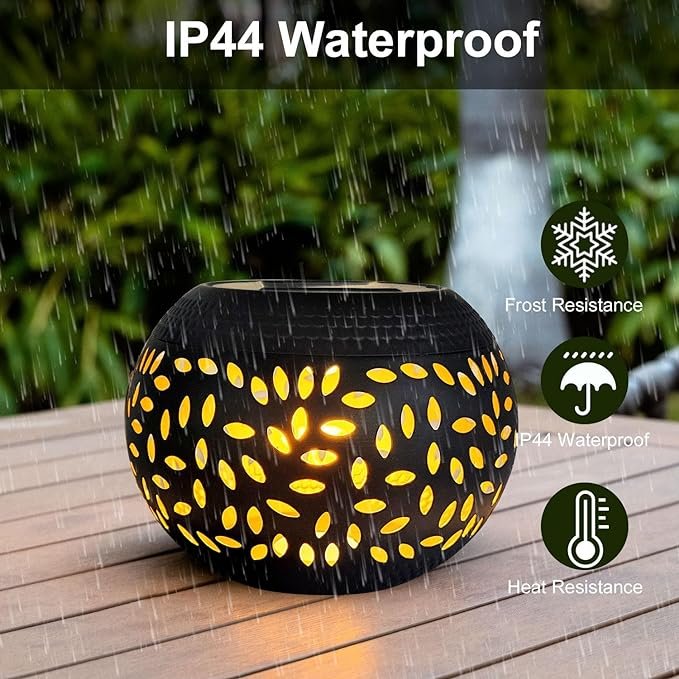 Solar Power Metal LED Lantern Outdoor Flame Solar Power LED Light Metal Desktop Decorative Lamp for Desk Patio Garden Yar