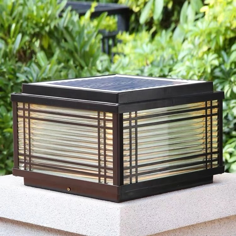 Factory Wholesale Outdoor Waterproof Garden Villa Fence square Courtyard Pillar Hat Sun LED Garden Light