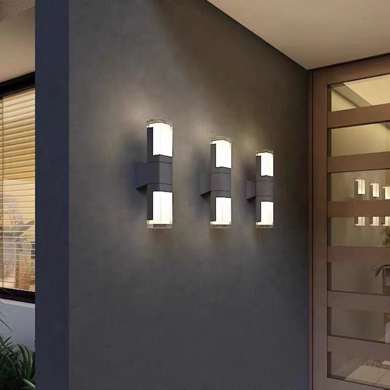 LED Wall Lamp, Aluminum Outdoor IP65 Waterproof Top and Bottom Wall Lamp, Household Staircase, Bedroom Lighting Decoration