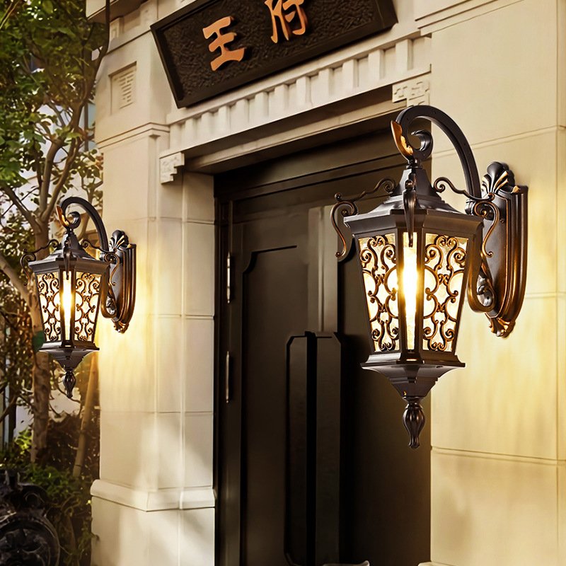 Retro Wall Lamp Wall Sconce Light Vintage Villa Outdoor Lighting Antiqued Brass Bulkhead Outdoor Gate Wall Light