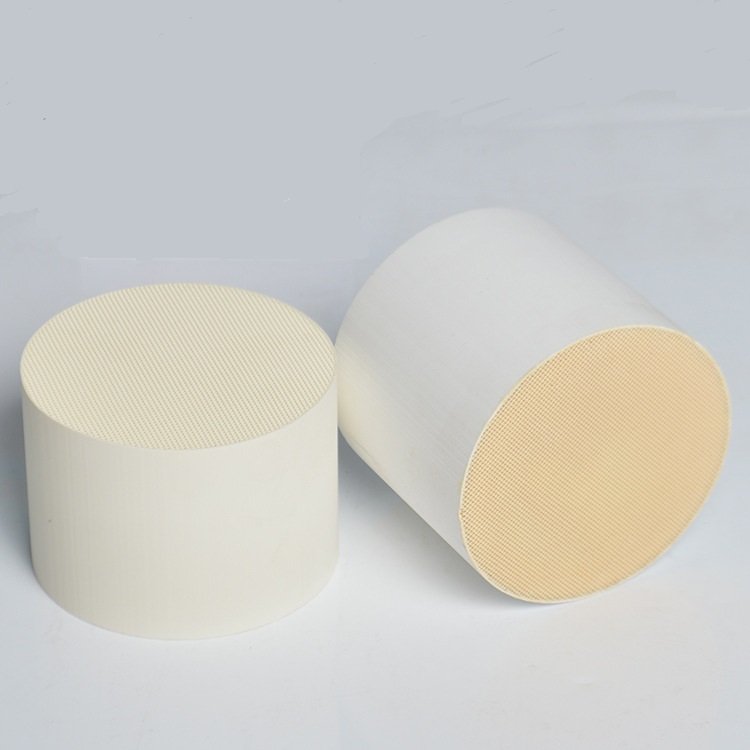 Catalyst Carrier Honeycomb Catalityc Converters Filter Universal Catalytic Converter Other Auto Engine Parts
