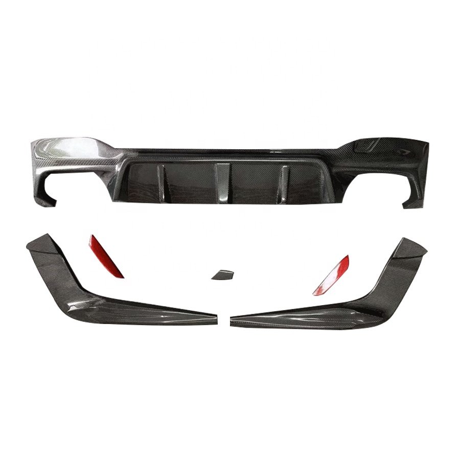Car Accessories Carbon Fiber Rear Diffuser Lip Splitter With Lights For BMW 5 Series G30 G38 M5 F90 2018-2020