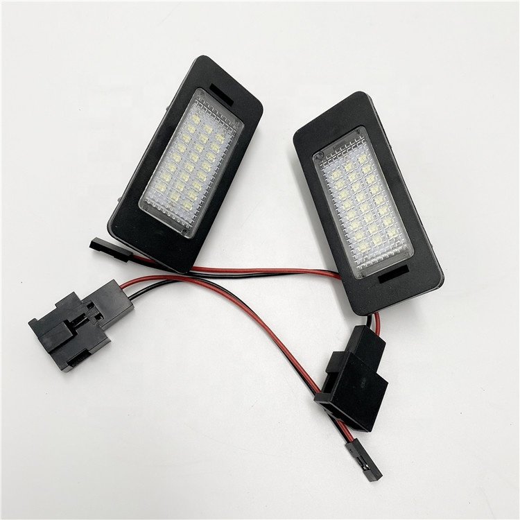 License Plate Lights Xenon White LED Car Number Plate Lamps For Audi A3 8P A4 S4 B6 4F 8E 4H Q7