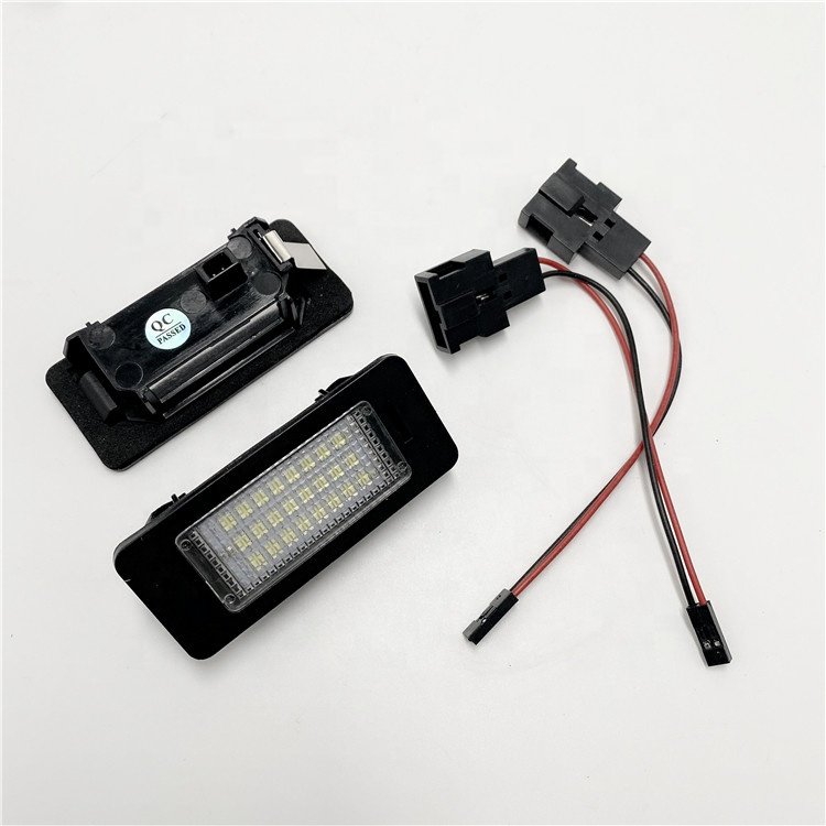License Plate Lights Xenon White LED Car Number Plate Lamps For Audi A3 8P A4 S4 B6 4F 8E 4H Q7