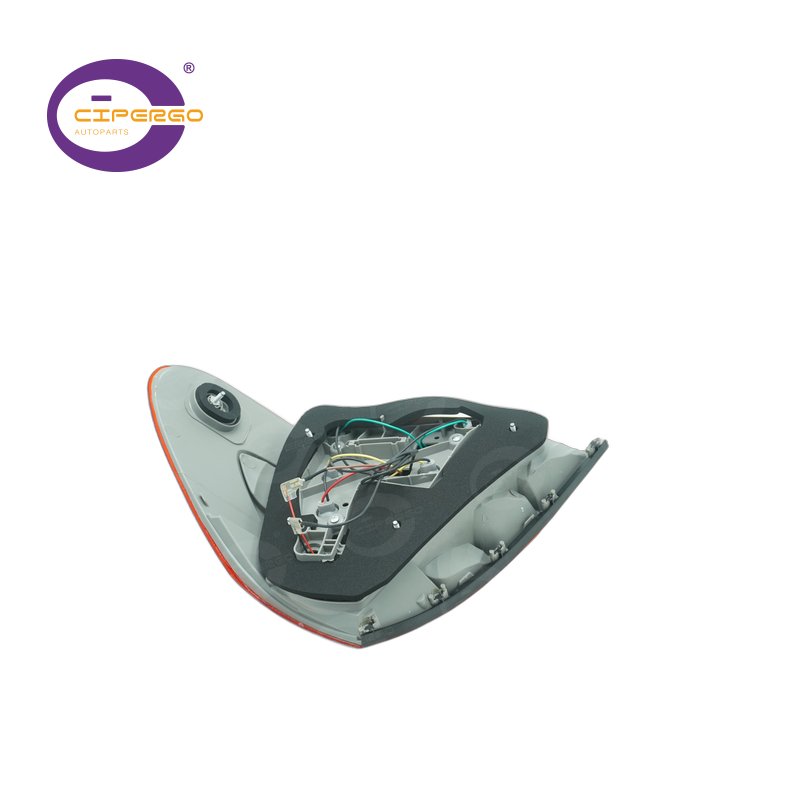 Auto LED Tail Lamp for Mercedes-Benz W211/E 2006 R 211 820 26 64 L 211 820 25 64 LED Tail Lights 12V Car Light Accessories
