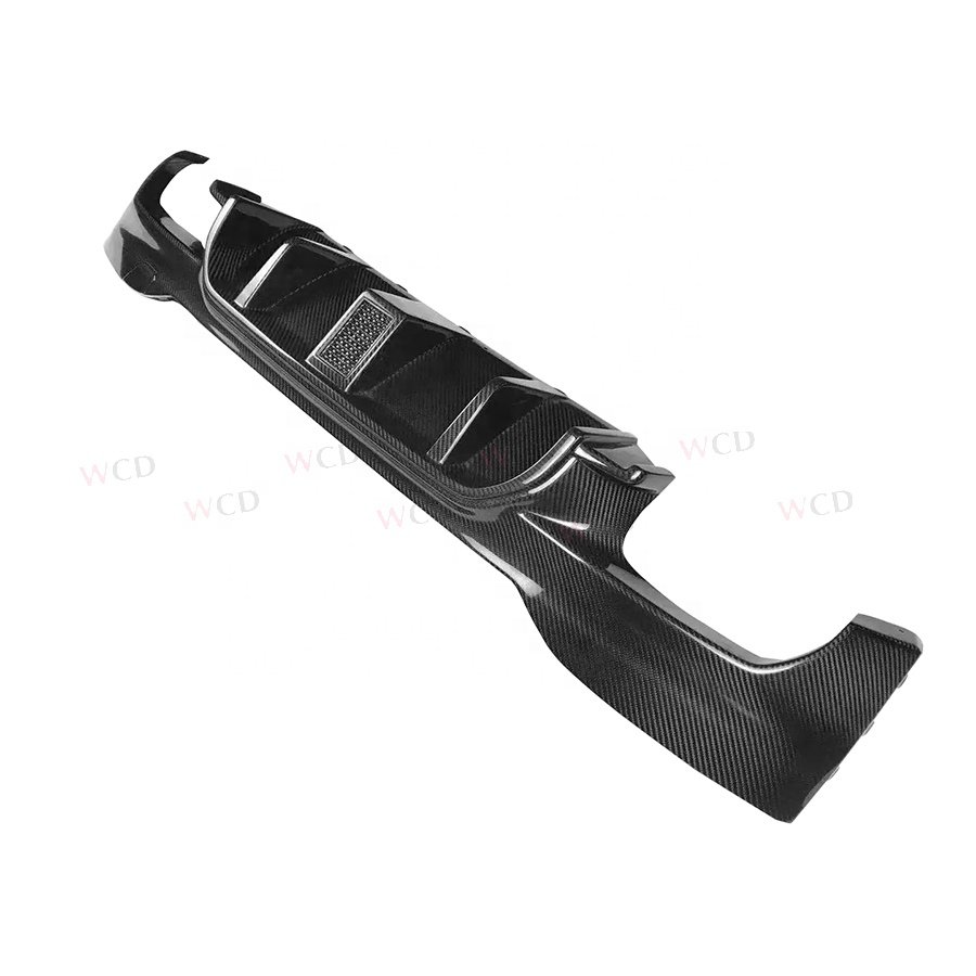 Dry Carbon Rear Bumper Diffuser Spoiler For BMW F90 M5 G30 G38 Rear Lip With Brake Light 2019+ Car Accessories