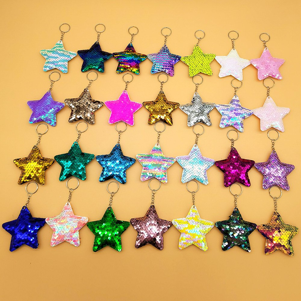 New Keychain Cute five-pointed star Keychain Glitter Sequins Key Chain Gifts for Women Car Bag Pendant Accessories Key Ring