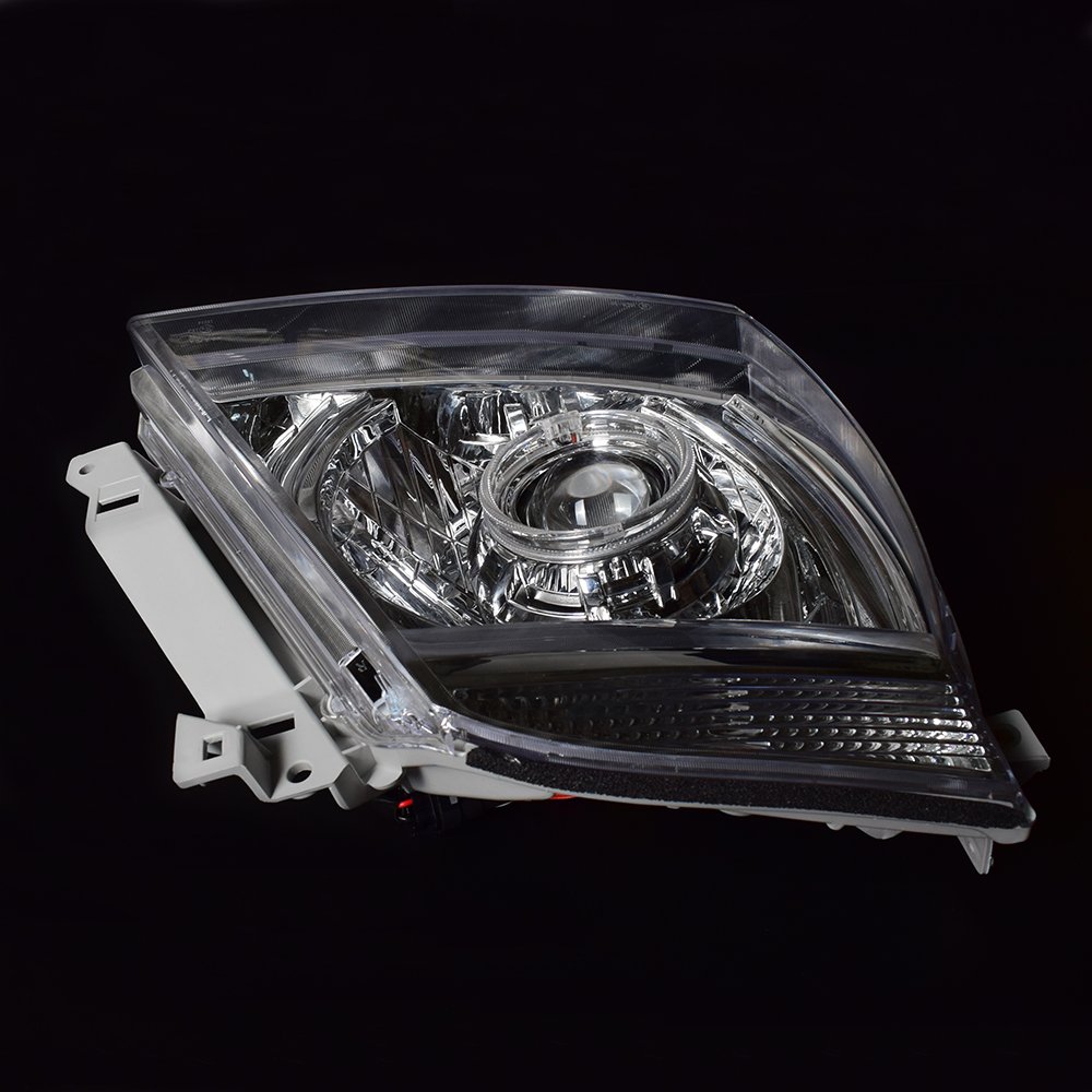Sunlop Urvan E25 NV250 Auto Parts NS2004 LED Headlight With Angel Eye High Quality Urvan Headlamp Car Accessories Headlamp LED