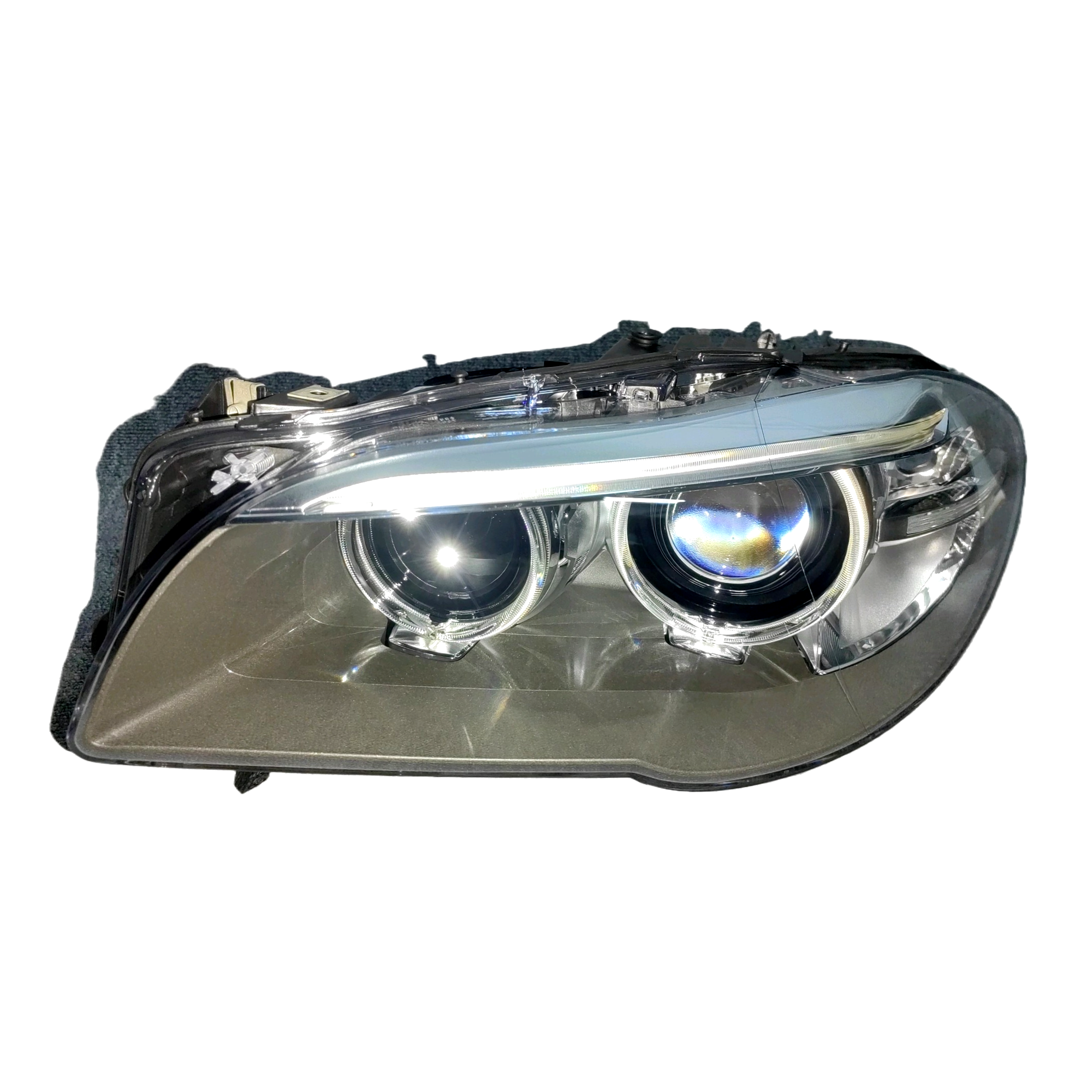 Suitable for BMW 5 Series cars F18 F10 520d 528i 535i Headlamp Hernias Headlamps