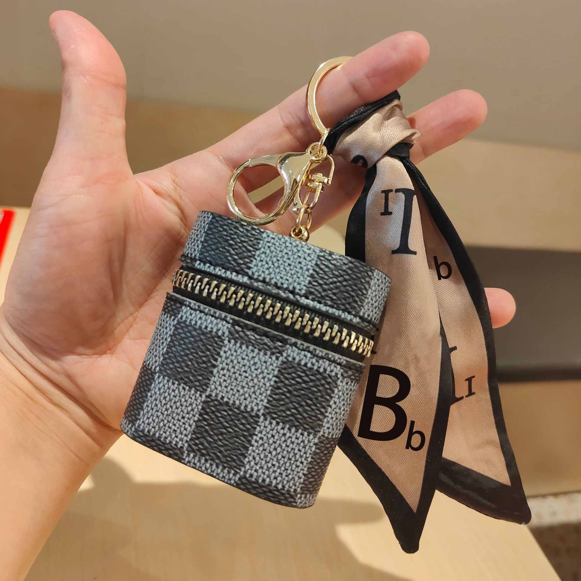 New Designer Luxury Handbag Mini Handbag Car Keychain Mini Coin Purse Headphone Bag Charm For Airpods Bag Accessories For Women