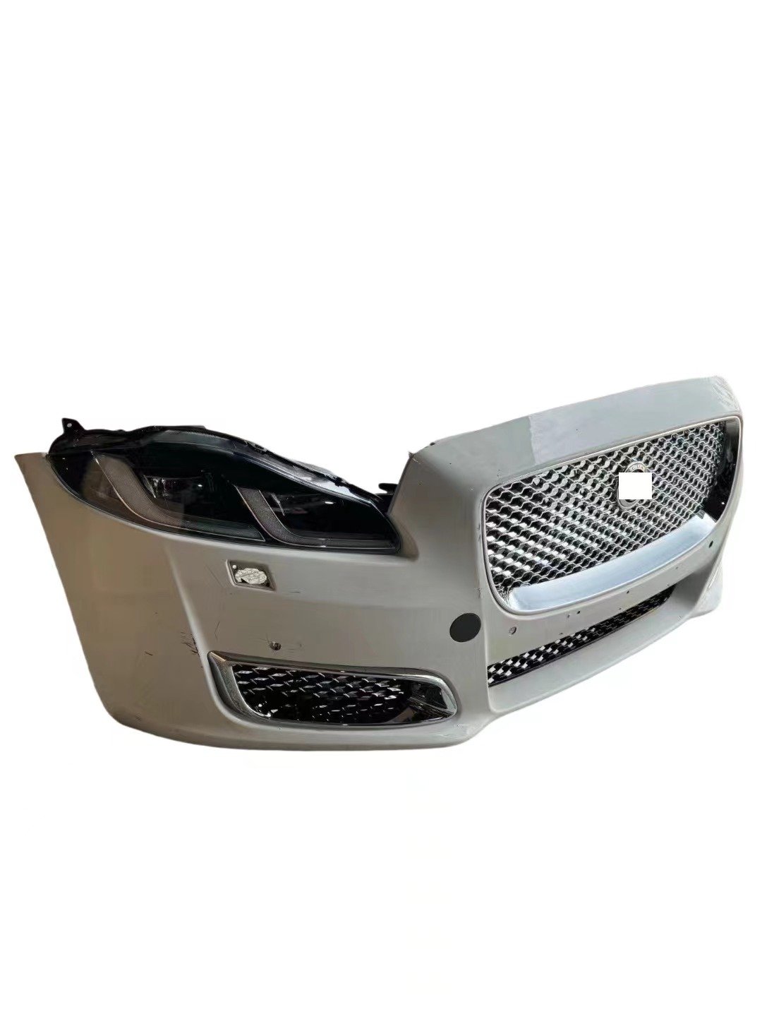 Applicable to XJL XFL XEL F-PAEC front bumper assembly front nozzle assembly front guard bumper assembly