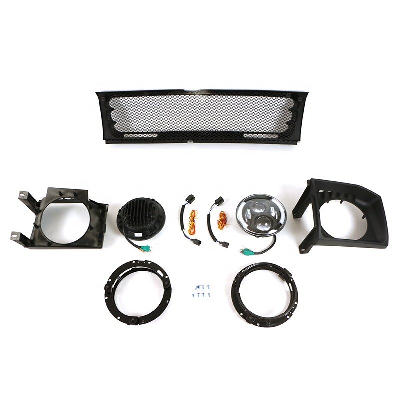 4x4 Off road Auto Parts Other Exterior Accessories ABS Black Car Front Upper Grille With LED Light Bar Fit For PAJERO V33 V43 19