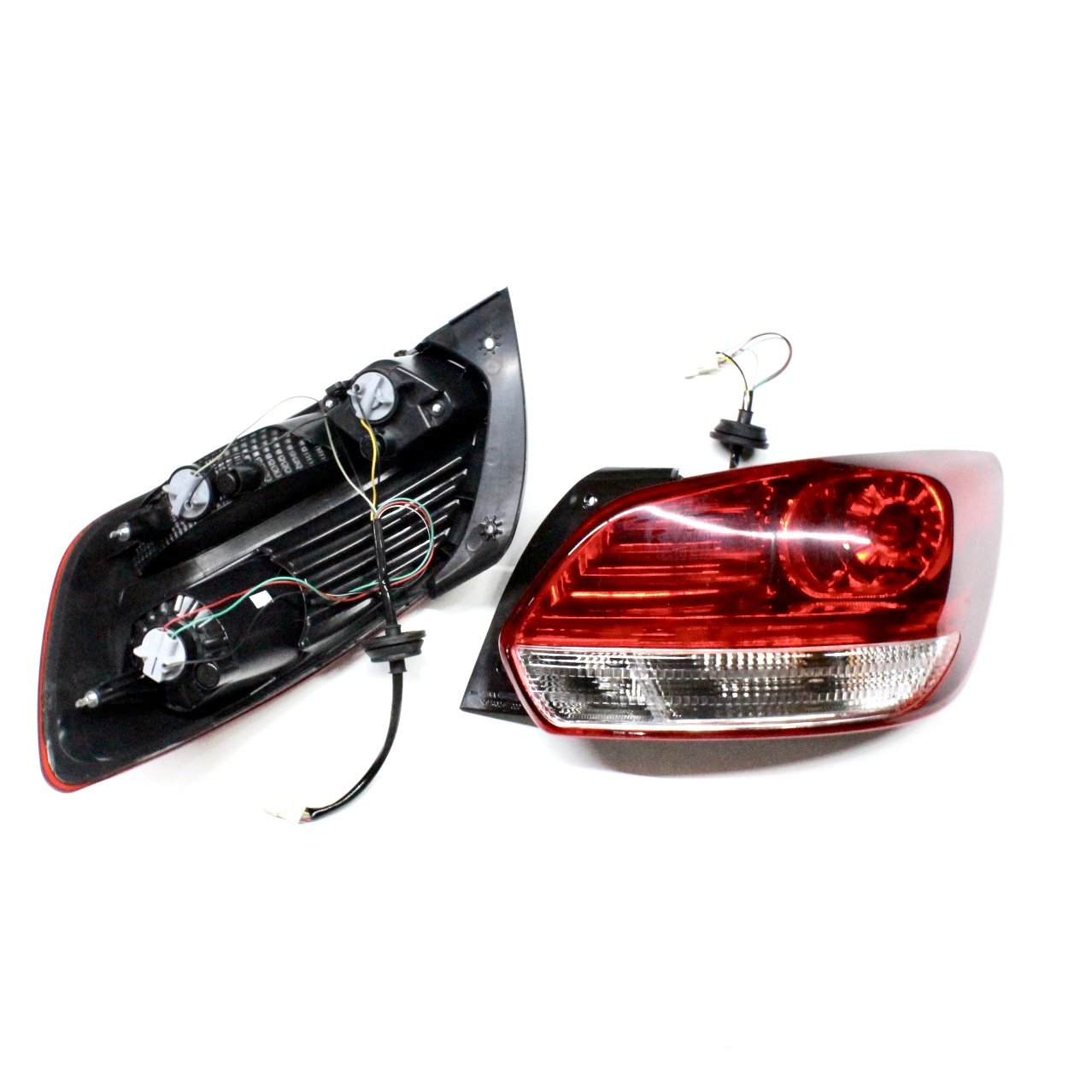 Car Automobile tail lamp OE 92401-H7000 92402-H7000 Taillight Assembly Car Taillight For Pegas