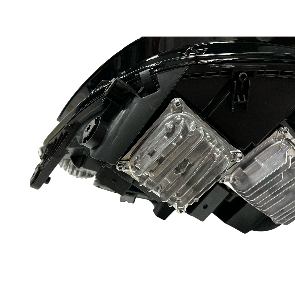 Applicable to MercedesBenz GLS320 W166 headlight GLS400 GLS350 GLS500 GLS550 GLS550 GLS166 LED headlights assembly OEM