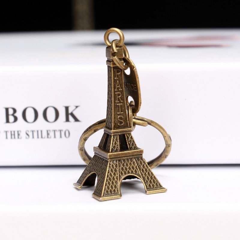 Vintage Paris Eiffel Tower Keychain Metal Iron Tower Key chains car Keyring Bag Pendant Accessory France souvenirs Gift Keychain