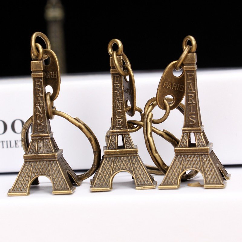 Vintage Paris Eiffel Tower Keychain Metal Iron Tower Key chains car Keyring Bag Pendant Accessory France souvenirs Gift Keychain