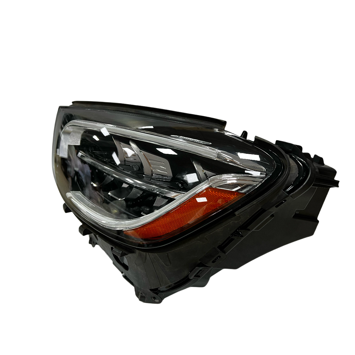 Suitable for 2019-2022 MercedesBenz GEC260 GLC300 GLC253 W253 headlight LED headlights Assembly USA version LED car headlight