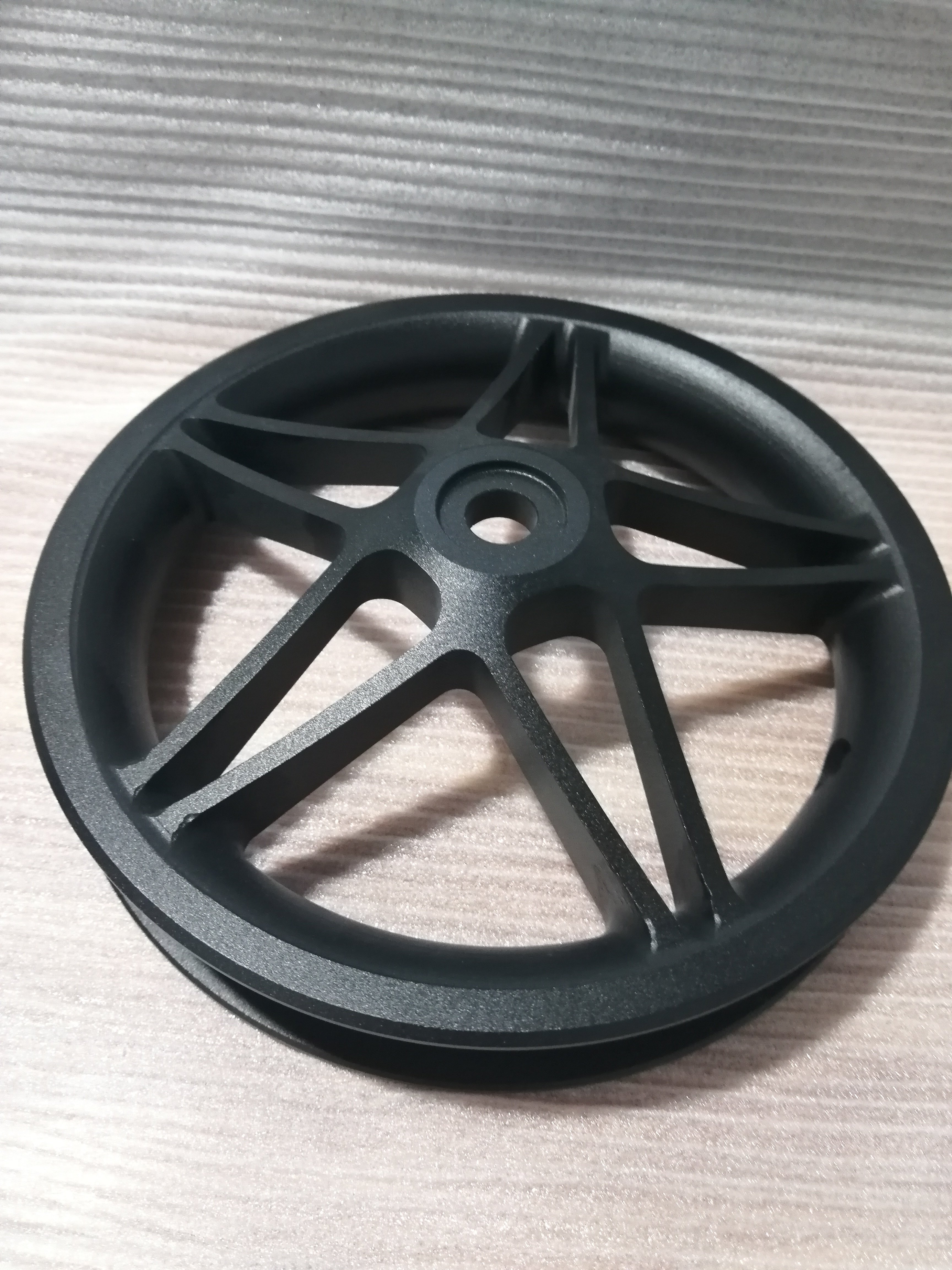 modified car wheel hub custom forged or CNC machining alloy wheels hub cap flange hub rim bearing accessories