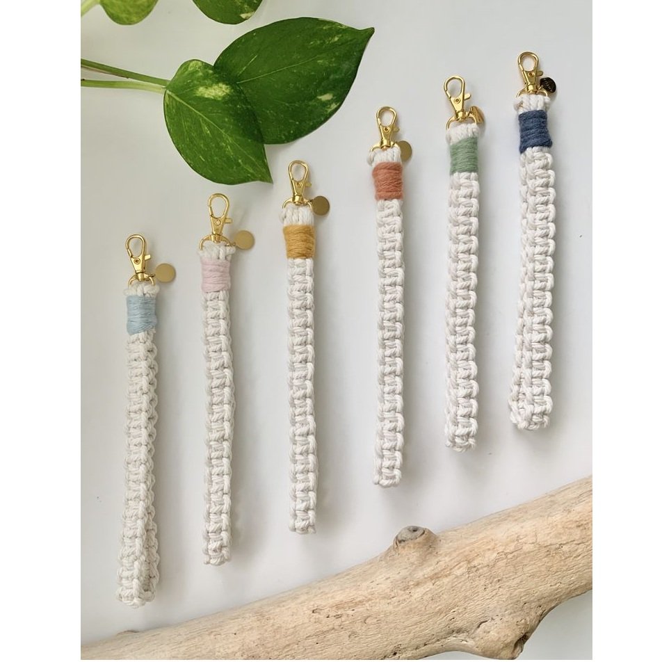 Macrame Twisted Wristlet Key Chain Boho Keychain Lanyard Macrame Keychain Bracelet For Wallet Bag Car Key