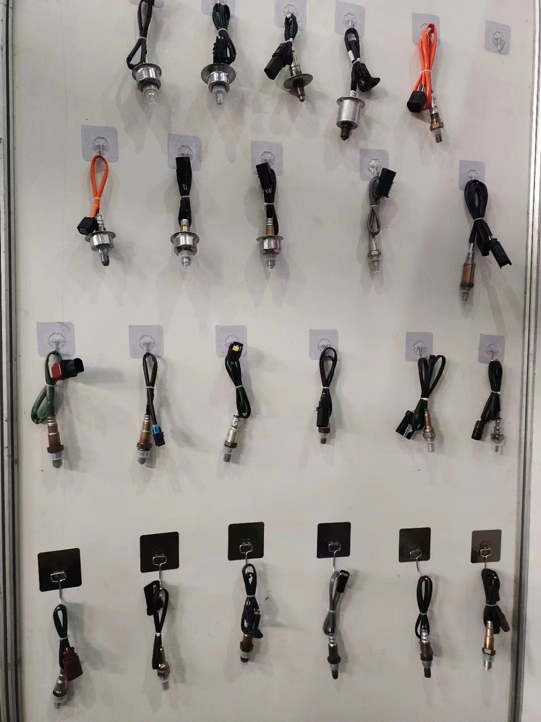 used cars Oxygen Sensor accessories factory Stainless Steel other auto parts Mini Catalyst O2 Sensor auto sensors