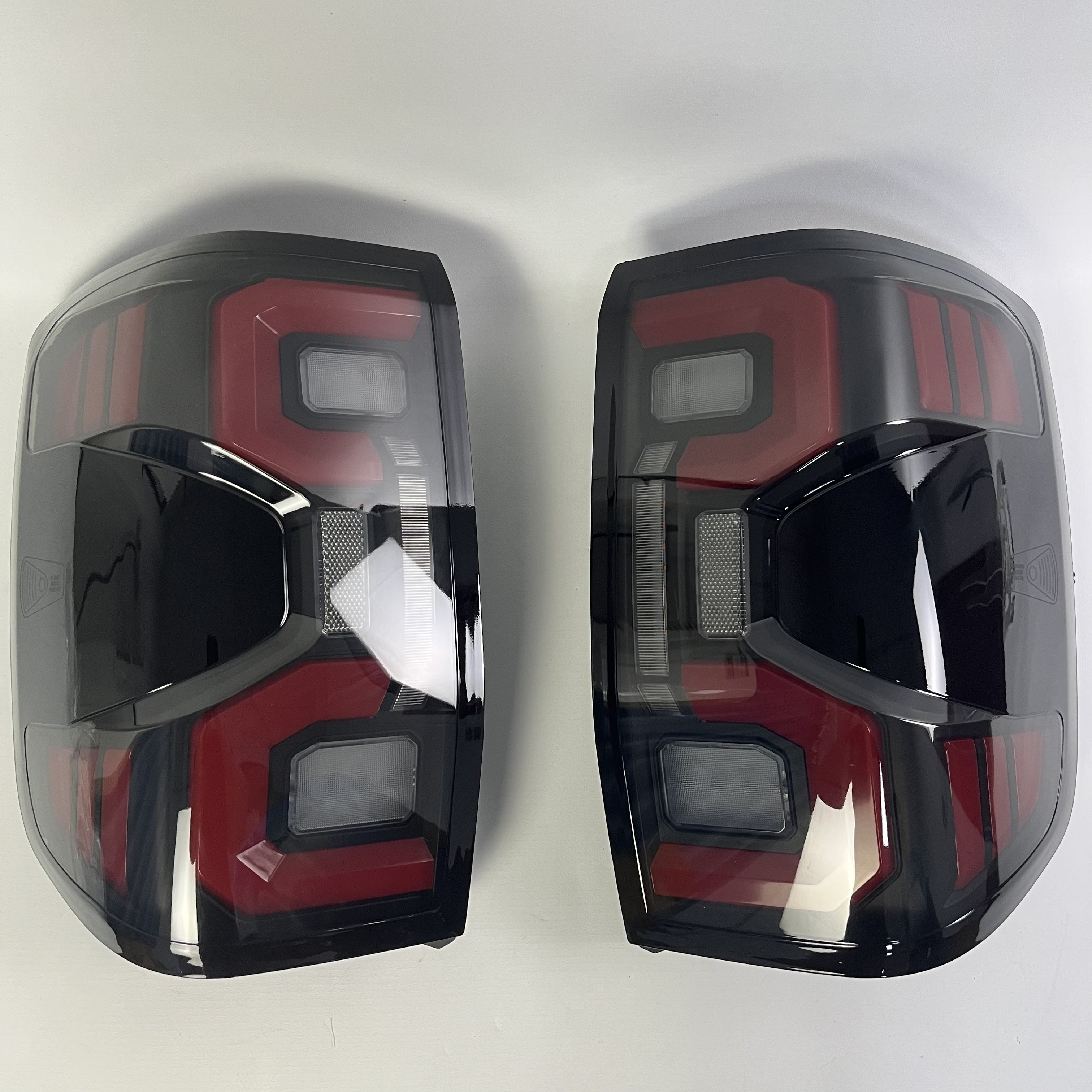 Car Accessories Pickup Truck Car Light LED Taillight Tail Light for Ranger T9 2022 2023
