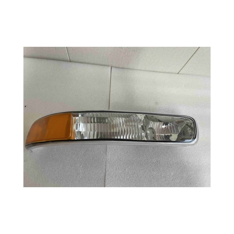 SIRU DRL Fog light Corner Lamp Turn Signal Lights For 1999-2002 Chevrolet Silverado GM2521173 15199558