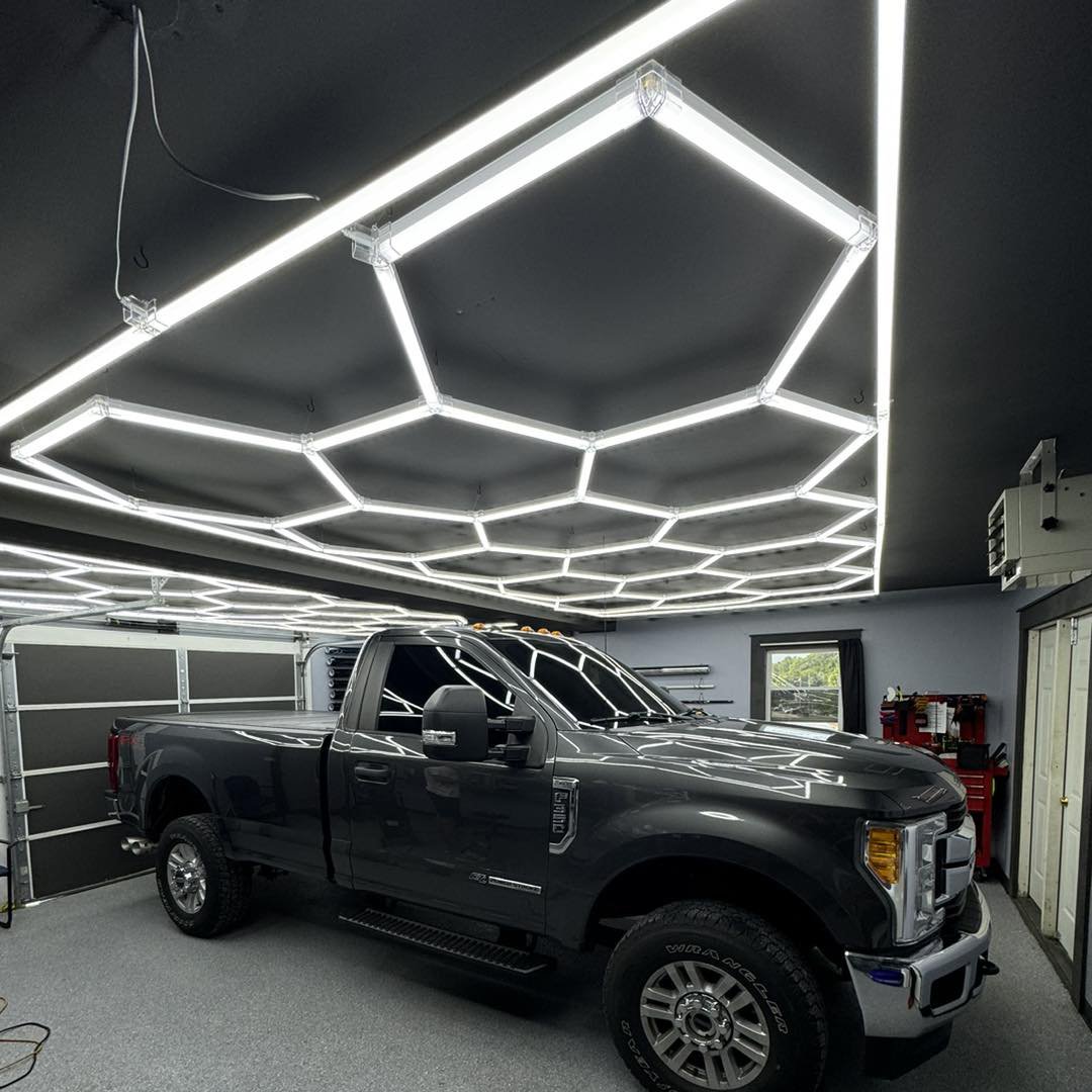 Customized High Power Lighted Barber Station Modern Hair Salon Beauty Lighting Popular Super Brightness Hexagon Light