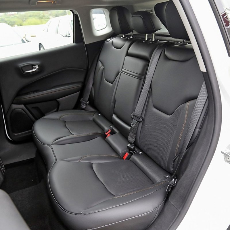 Custom Fit Car Accessories Seat Covers for 5 Seats Full Set Genuine Leather Middle Part for Jeep Grand Cherokee Compass Wrangler