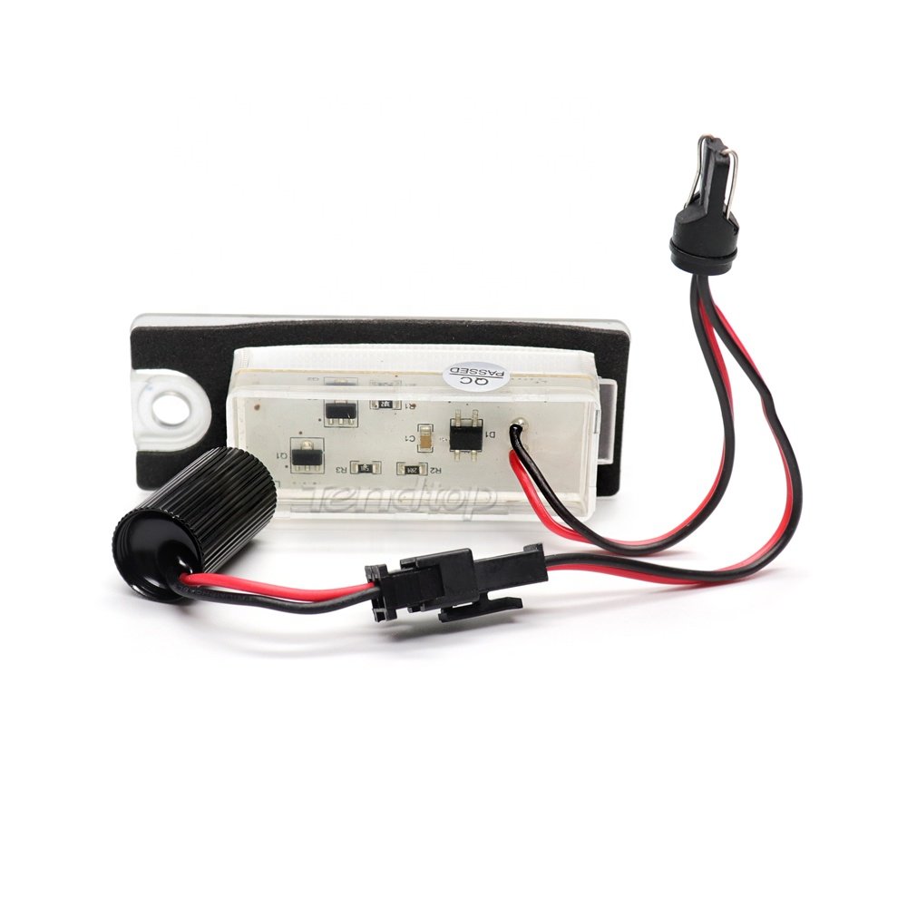 Hot sales quality 12V LED Number Plate Lights for Volvo V70 XC70 XC90 S60 S80 White Vehicle Canbus free License Plate tail lamp