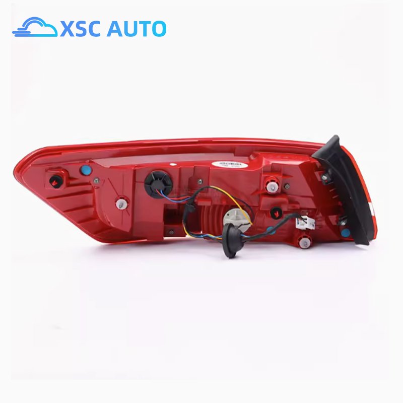Rear tail lamp assembly taillight for Geely Borui Emgrand GT GC9 2017-2018