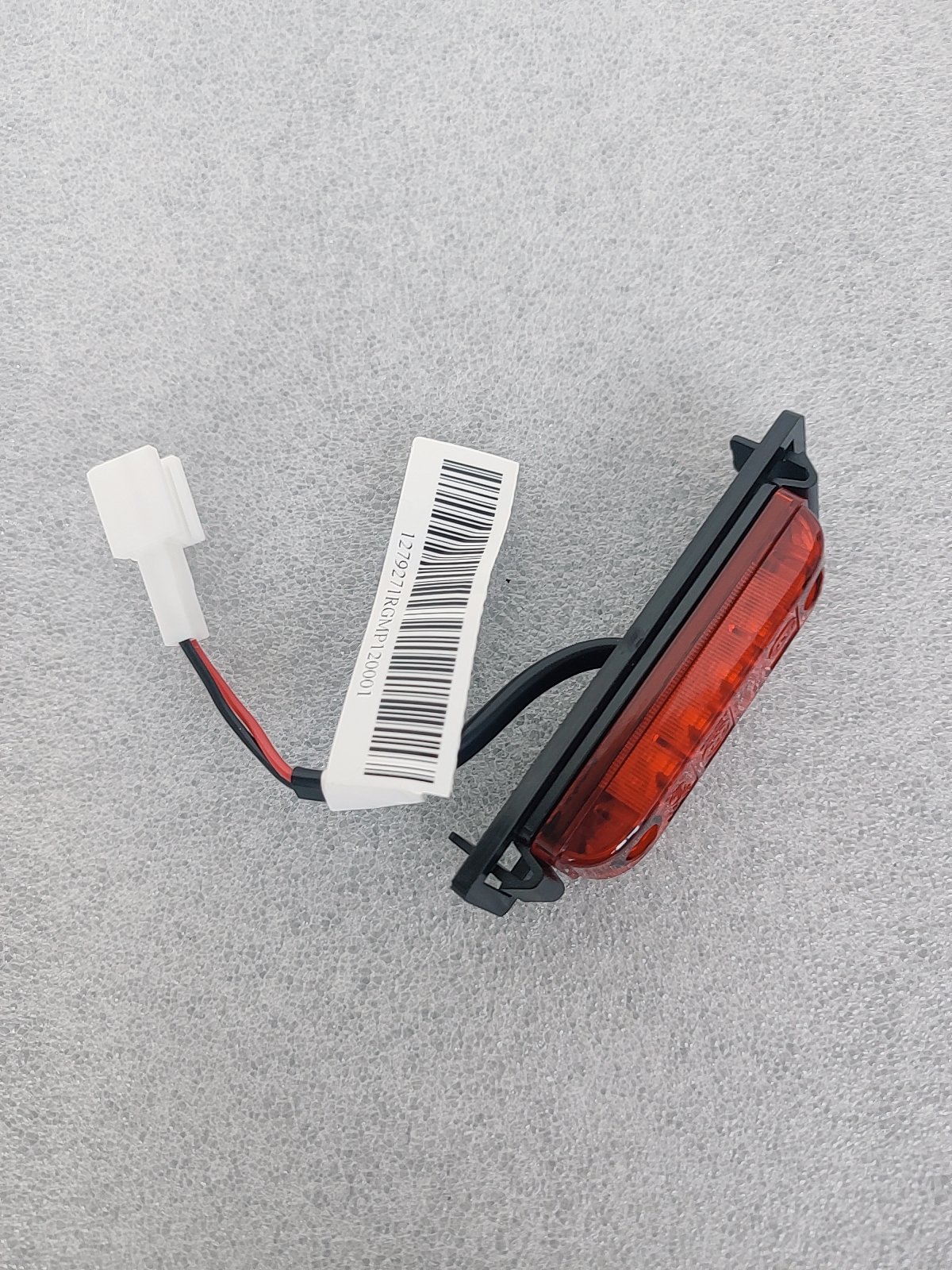 car auto parts high quality Lighting system accessories K9NA-4114300 Rear clearance light for BYD K5 K8 K6