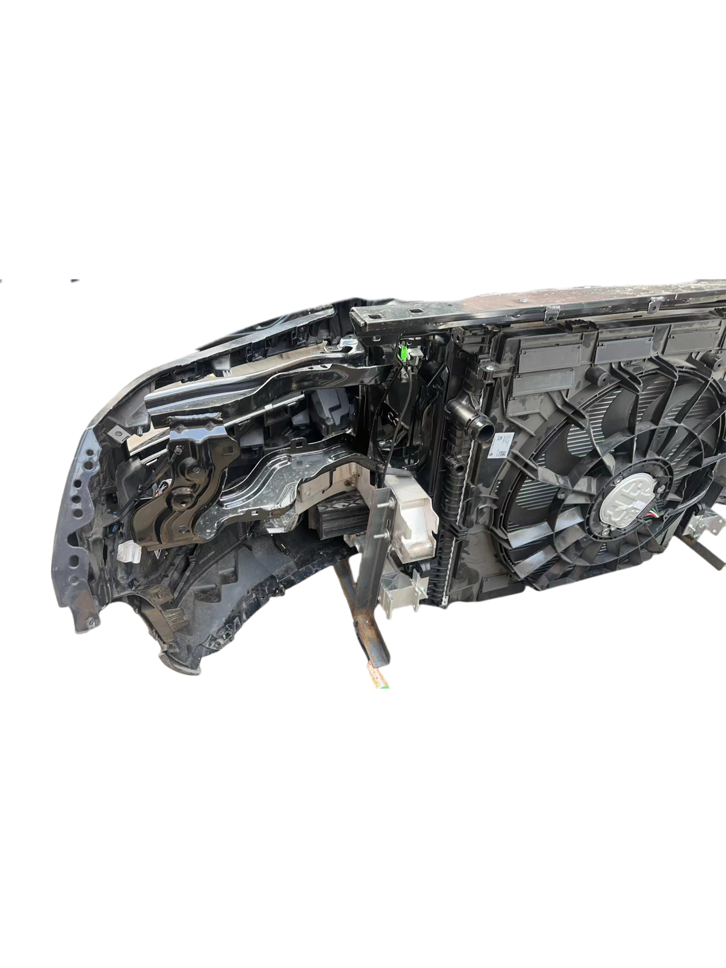 Apply to X7 G07 M sports front nozzle assembly surrounds bumper assembly headlight water tank in front and back.