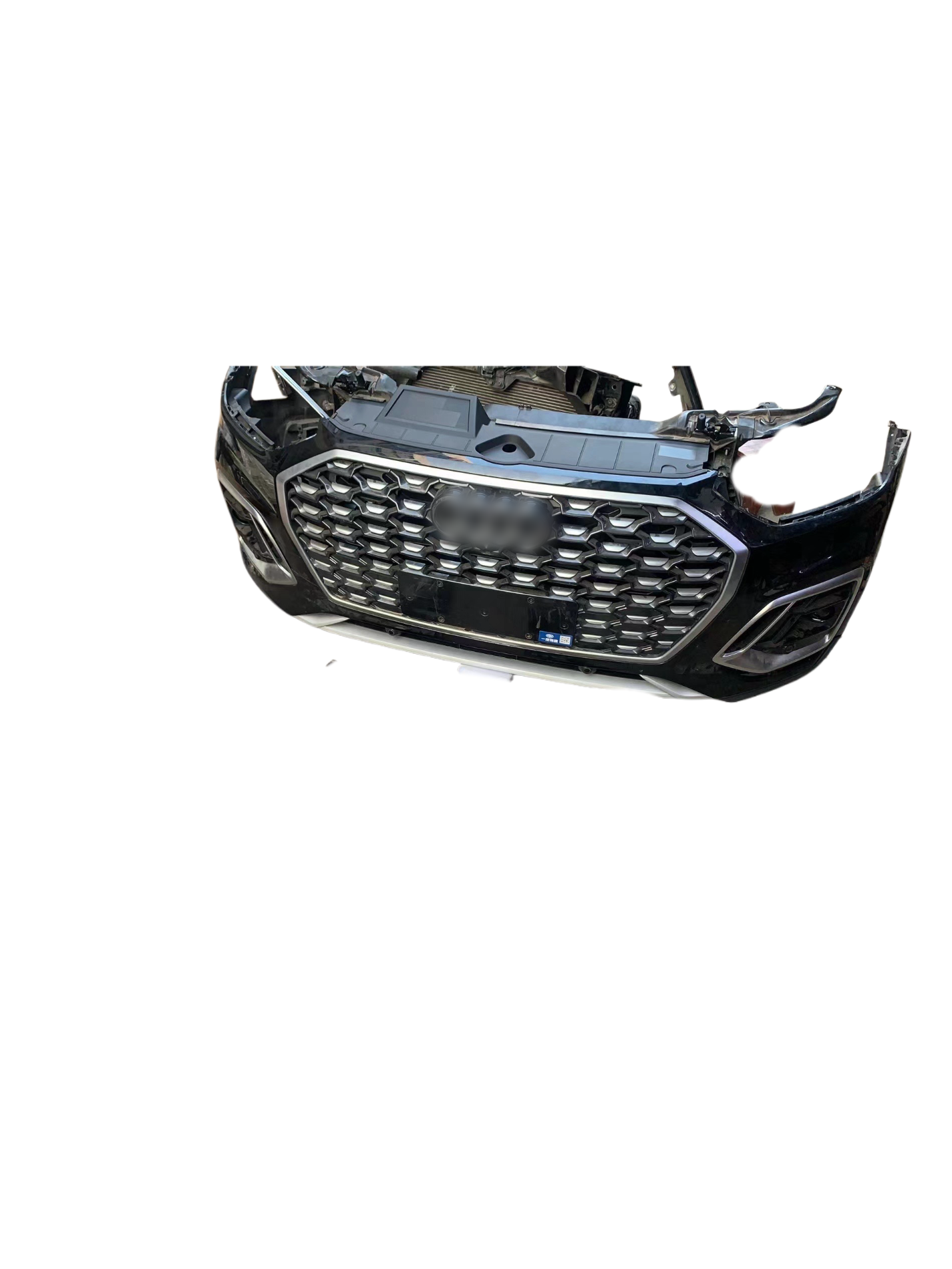 Suitable for Audi Q5Q7Q3 plastic front bumper assembly front nozzle assembly body kit to replace Audi car panel.